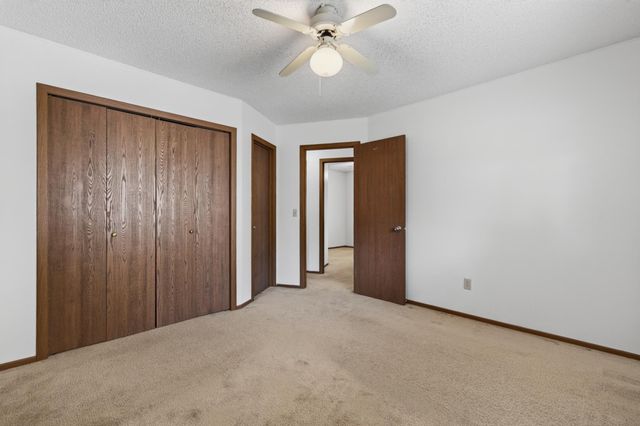 212 126th Avenue NW, Coon Rapids, MN 55448