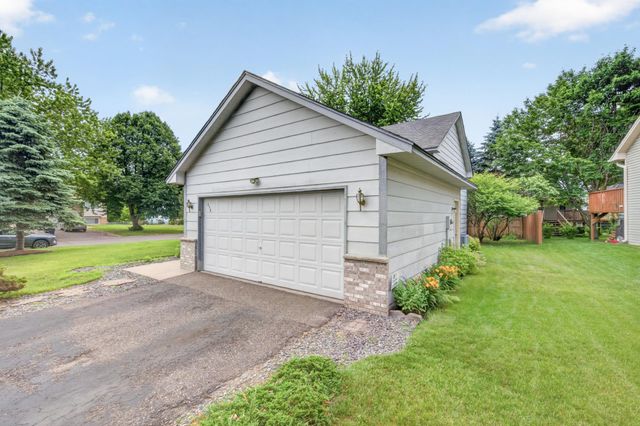 212 126th Avenue NW, Coon Rapids, MN 55448