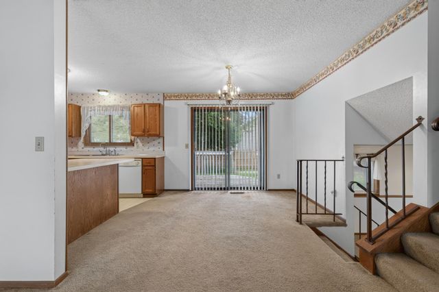 212 126th Avenue NW, Coon Rapids, MN 55448