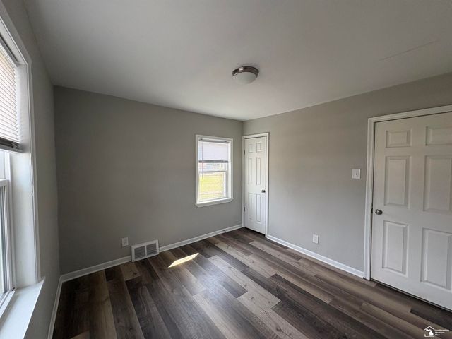 13910 Couwlier Avenue, Warren, MI 48089
