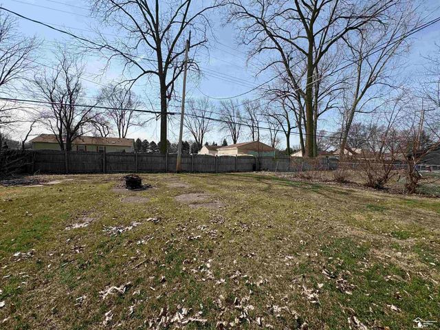 13910 Couwlier Avenue, Warren, MI 48089