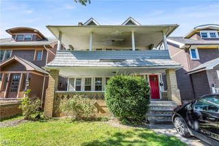 1618 Eddington Road DN(1st FLR), Cleveland Heights, OH 44118