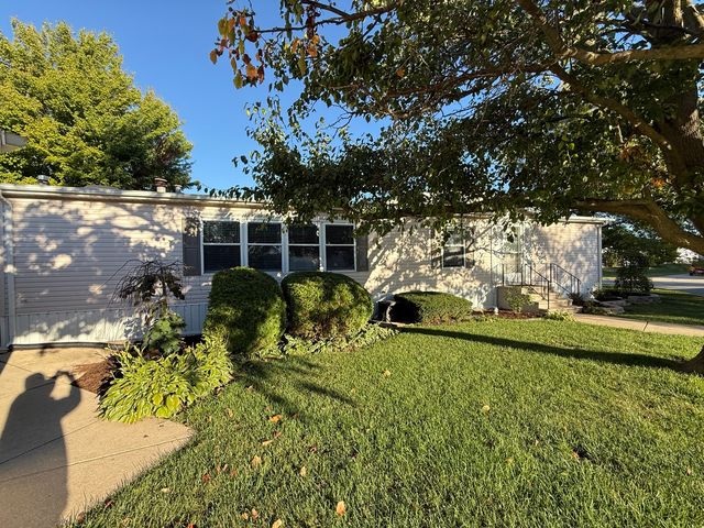 1007 Woodlawn Drive, Manteno, IL 60950