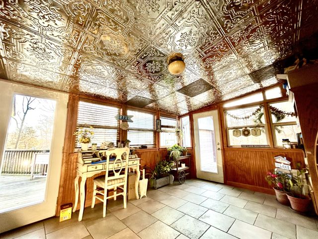 365 Coopers Cv, Lynchburg, TN 37352