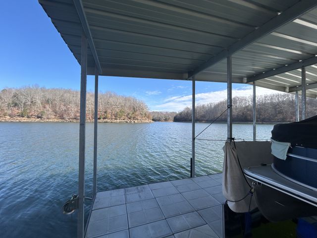 365 Coopers Cv, Lynchburg, TN 37352