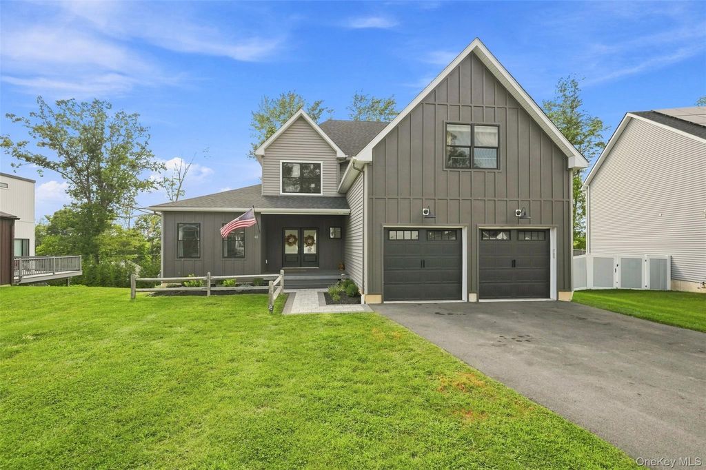 43 Wildwood Drive, Rock Tavern, NY 12575 — photo 3