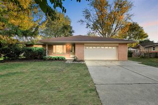 21934 S Nunneley Road, Clinton Township, MI 48035