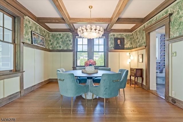 53 Bowdoin St, Maplewood Twp., NJ 07040