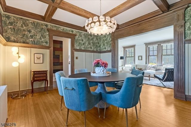 53 Bowdoin St, Maplewood Twp., NJ 07040