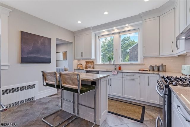 53 Bowdoin St, Maplewood Twp., NJ 07040