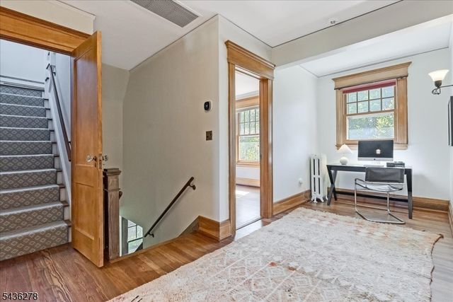 53 Bowdoin St, Maplewood Twp., NJ 07040