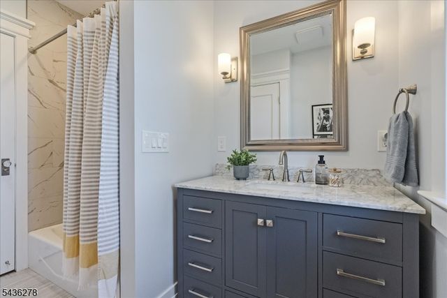53 Bowdoin St, Maplewood Twp., NJ 07040