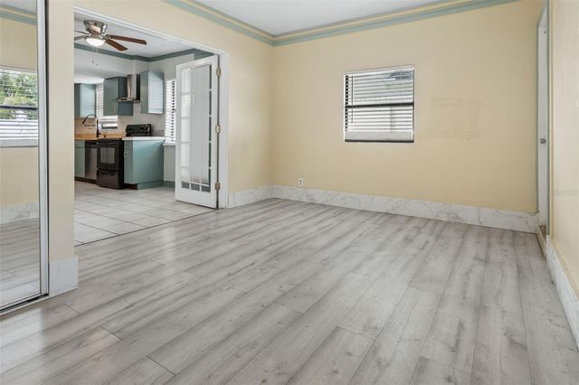 687 GENEVA PLACE, Tampa, FL 33606