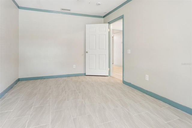 687 GENEVA PLACE, Tampa, FL 33606