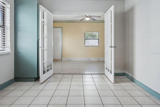 687 GENEVA PLACE, Tampa, FL 33606
