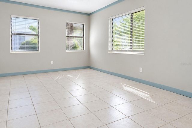 687 GENEVA PLACE, Tampa, FL 33606