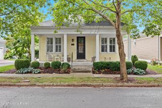 9508 Featherbell Blvd, Prospect, KY 40059