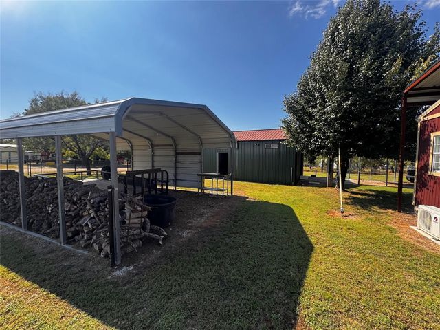 368 Treasure Beach, Comanche, TX 76442