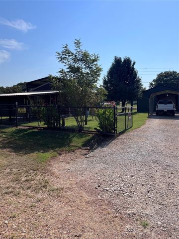 368 Treasure Beach, Comanche, TX 76442