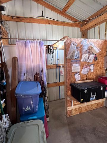 368 Treasure Beach, Comanche, TX 76442