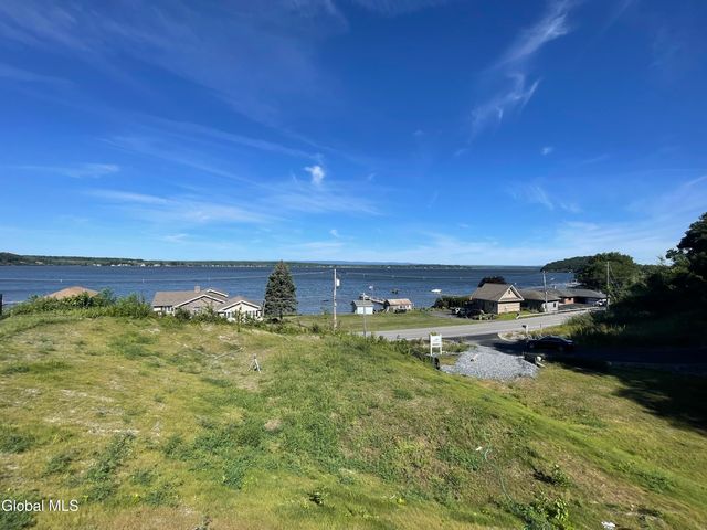 548 NYS Route 9P, Stillwater, NY 12170