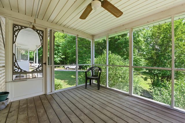 1000 Hill Crest Road, Hixson, TN 37343