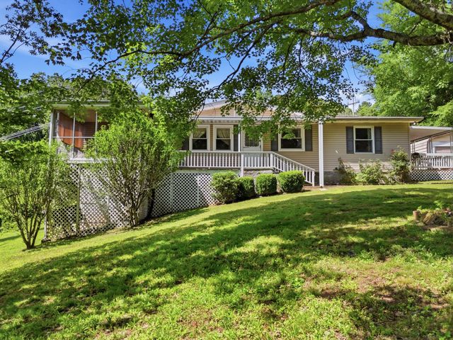 1000 Hill Crest Road, Hixson, TN 37343