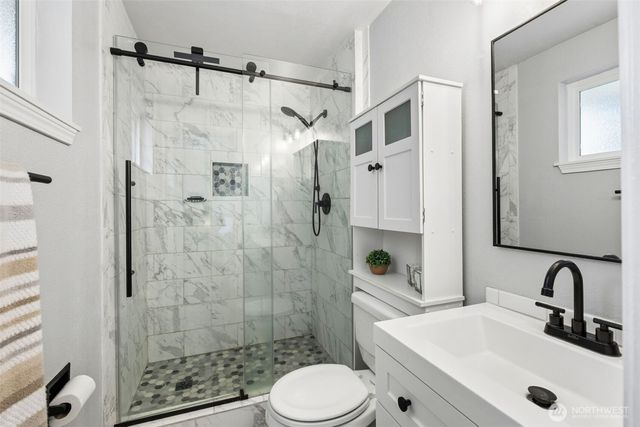 717 Tartan Drive SW, Tumwater, WA 98501