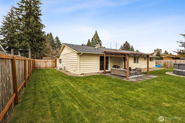 717 Tartan Drive SW, Tumwater, WA 98501
