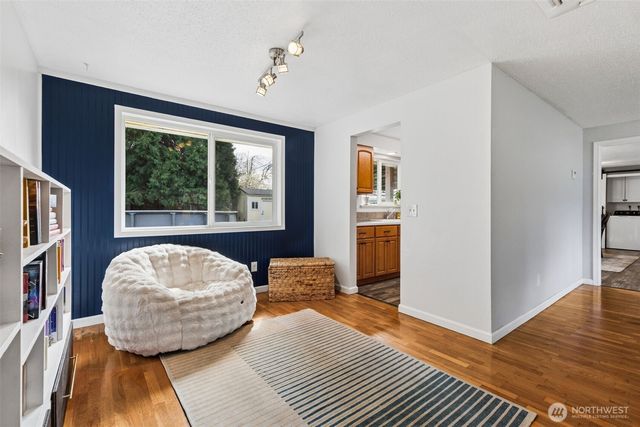 717 Tartan Drive SW, Tumwater, WA 98501