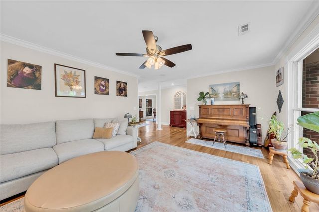 311 Mayfield Dr, Smyrna, TN 37167