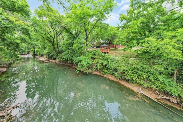 311 Mayfield Dr, Smyrna, TN 37167