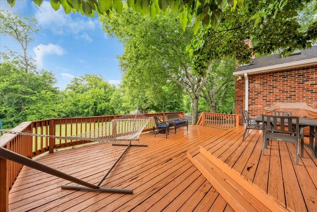 311 Mayfield Dr, Smyrna, TN 37167