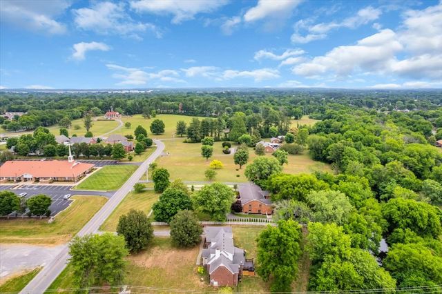 311 Mayfield Dr, Smyrna, TN 37167