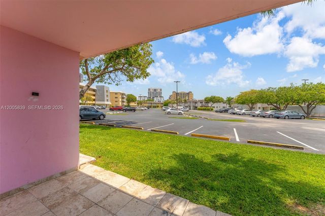 7560 SW 82nd St G112, Miami, FL 33143