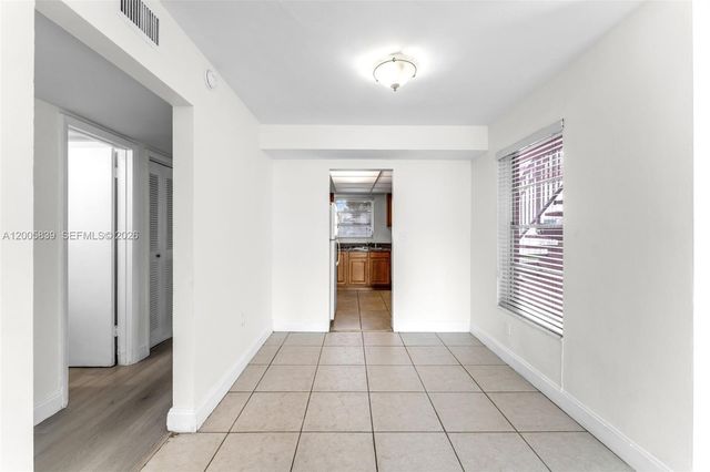 7560 SW 82nd St G112, Miami, FL 33143