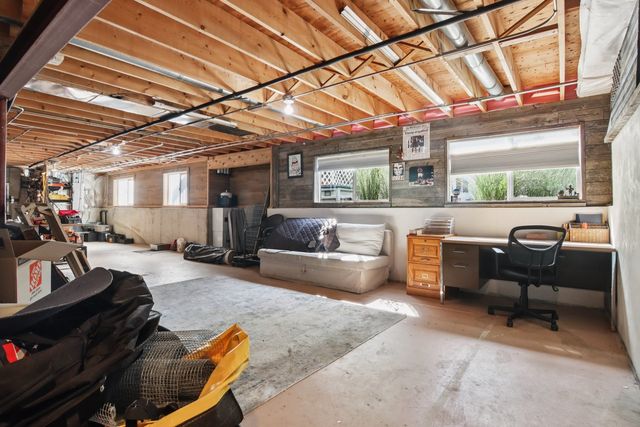 593 W Hamlin Lane, Round Lake, IL 60073