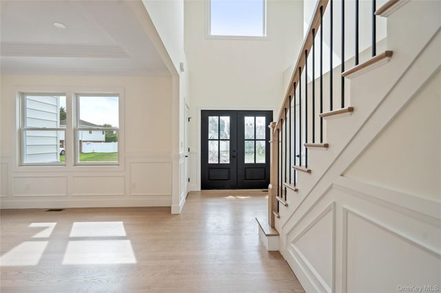 5A Steuben Drive, Jericho, NY 11753