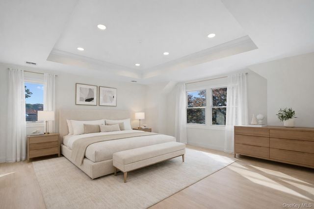 5A Steuben Drive, Jericho, NY 11753