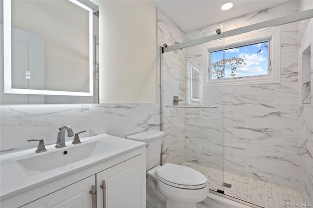 5A Steuben Drive, Jericho, NY 11753