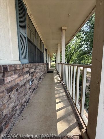 1606 N Hills Boulevard, Van Buren, AR 72956