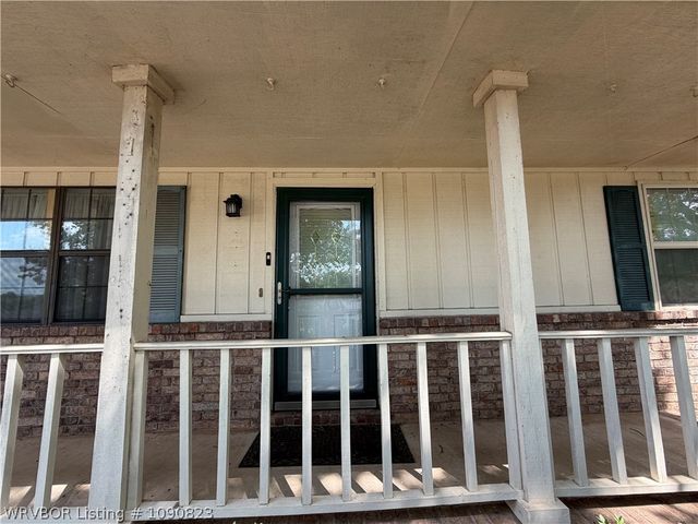 1606 N Hills Boulevard, Van Buren, AR 72956
