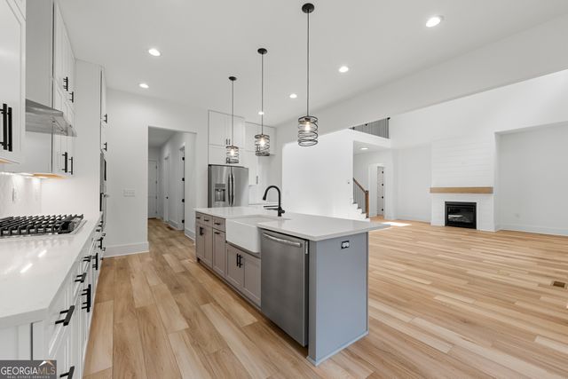 5676 MEADOW VIEW Drive, Jefferson, GA 30549