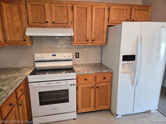 38565 Golfview Drive, Clinton Township, MI 48038