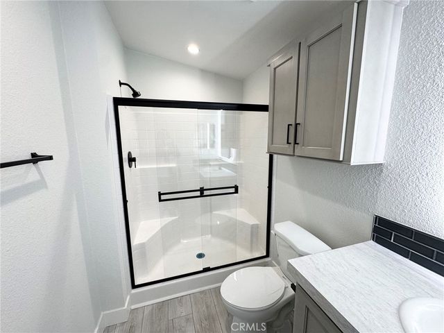 2717 Arrow Highway 158, La Verne, CA 91750
