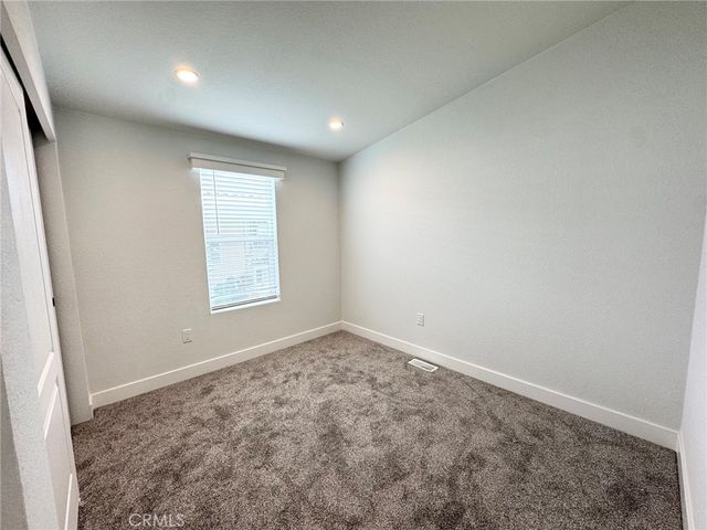 2717 Arrow Highway 158, La Verne, CA 91750