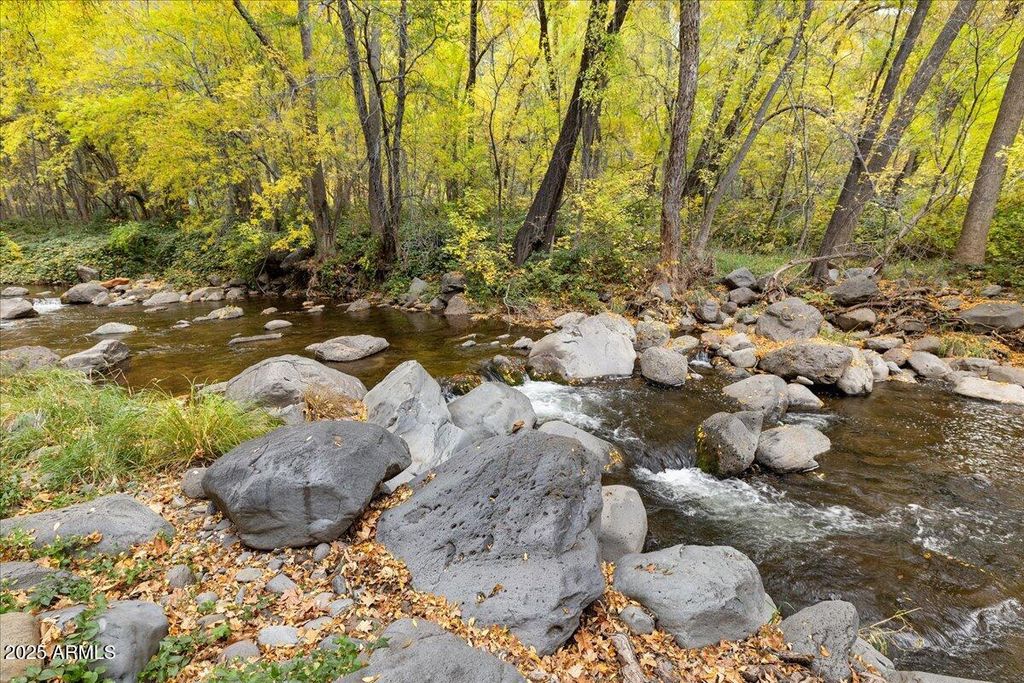 Image 38 of property listing at 4426 N State Route 89A Highway 9, Sedona, AZ 86336