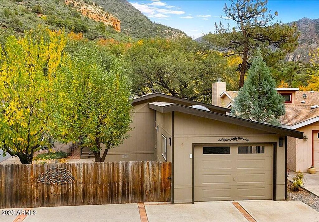 Image 5 of property listing at 4426 N State Route 89A Highway 9, Sedona, AZ 86336