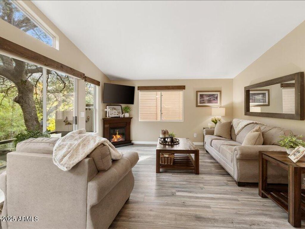 Image 9 of property listing at 4426 N State Route 89A Highway 9, Sedona, AZ 86336