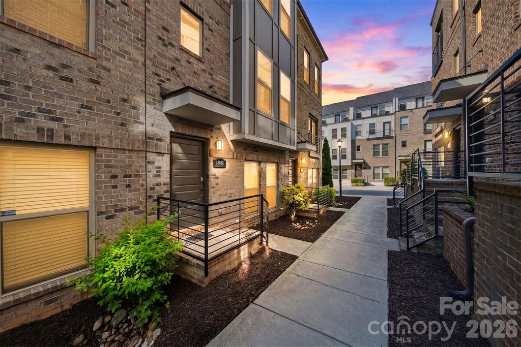 12022 Brooklyn Avenue, Charlotte, NC 28204